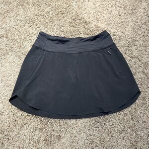 Outdoor Voices Athletic Skort Size small